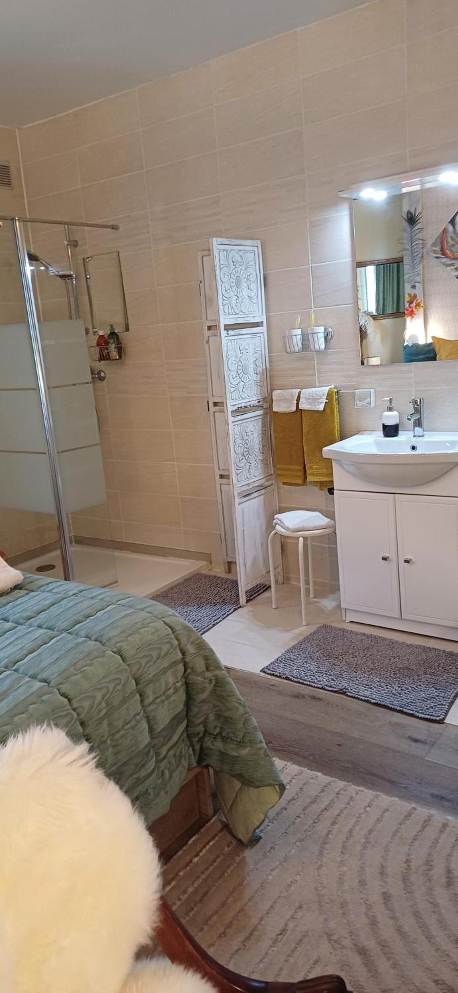 chambres d'hôtes la forêt petit déjeuner inclus Longwy Esterno foto
