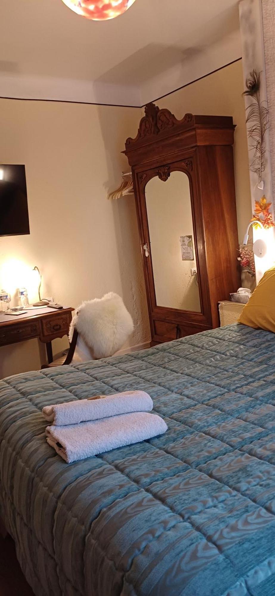 chambres d'hôtes la forêt petit déjeuner inclus Longwy Esterno foto